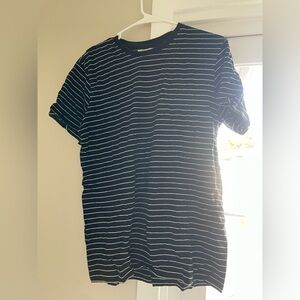 Men’s large black striped shirt